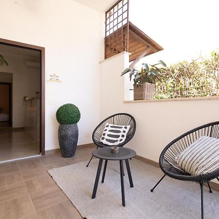 لاديسْبولِ Sunset B&B المظهر الخارجي الصورة