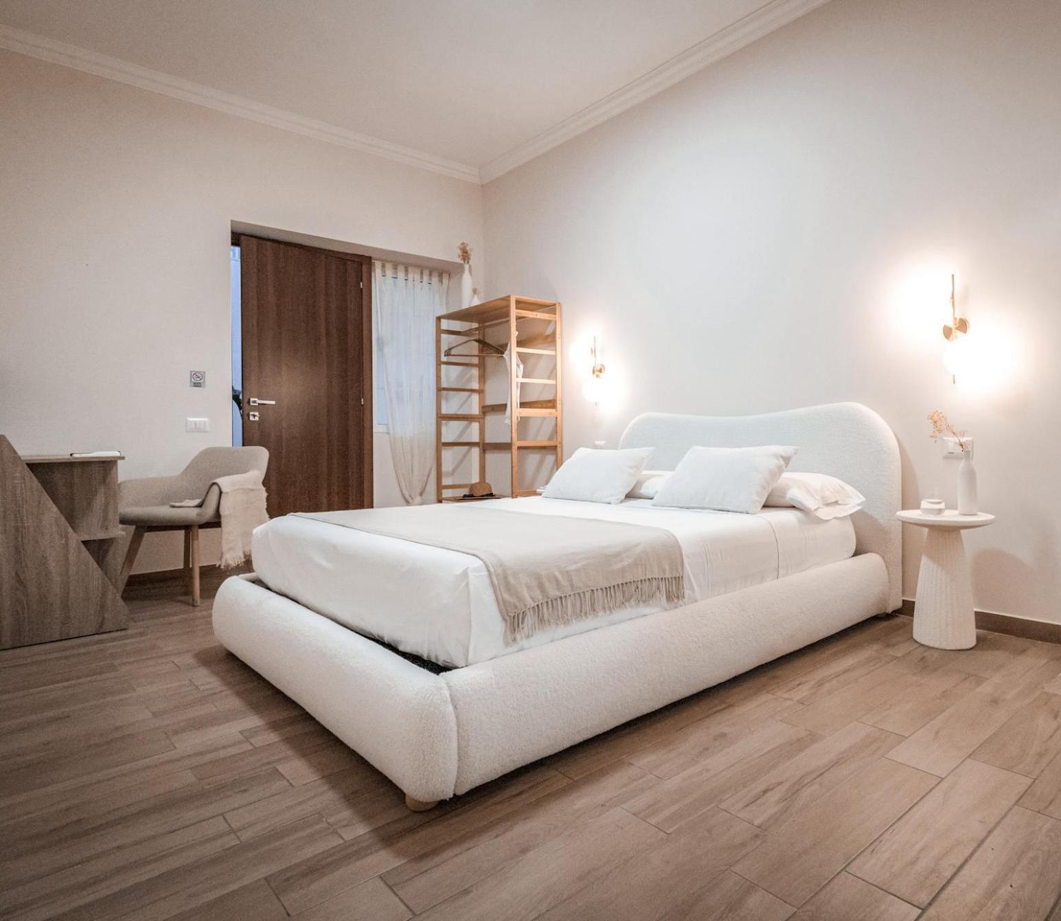لاديسْبولِ Sunset B&B المظهر الخارجي الصورة